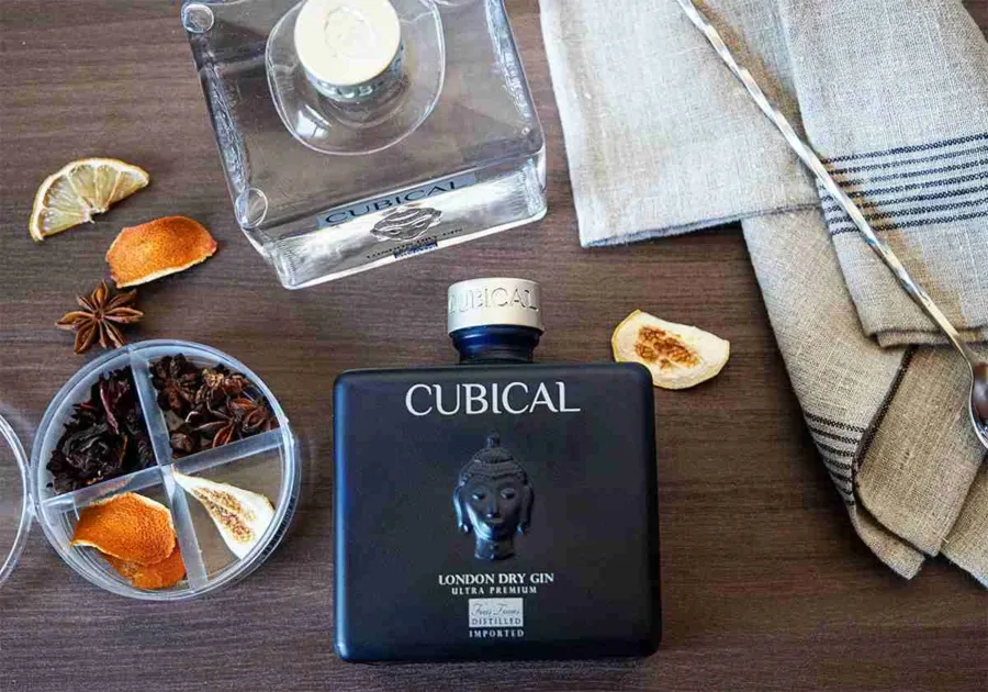 Cubical Ultra Premium
